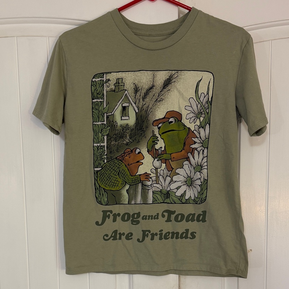Frog and Toad Graphic Short Sleeve‎ Tee - Olive Green